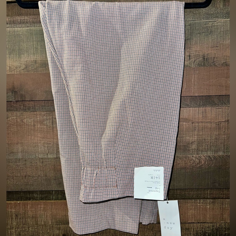 Tapered patterned work pants